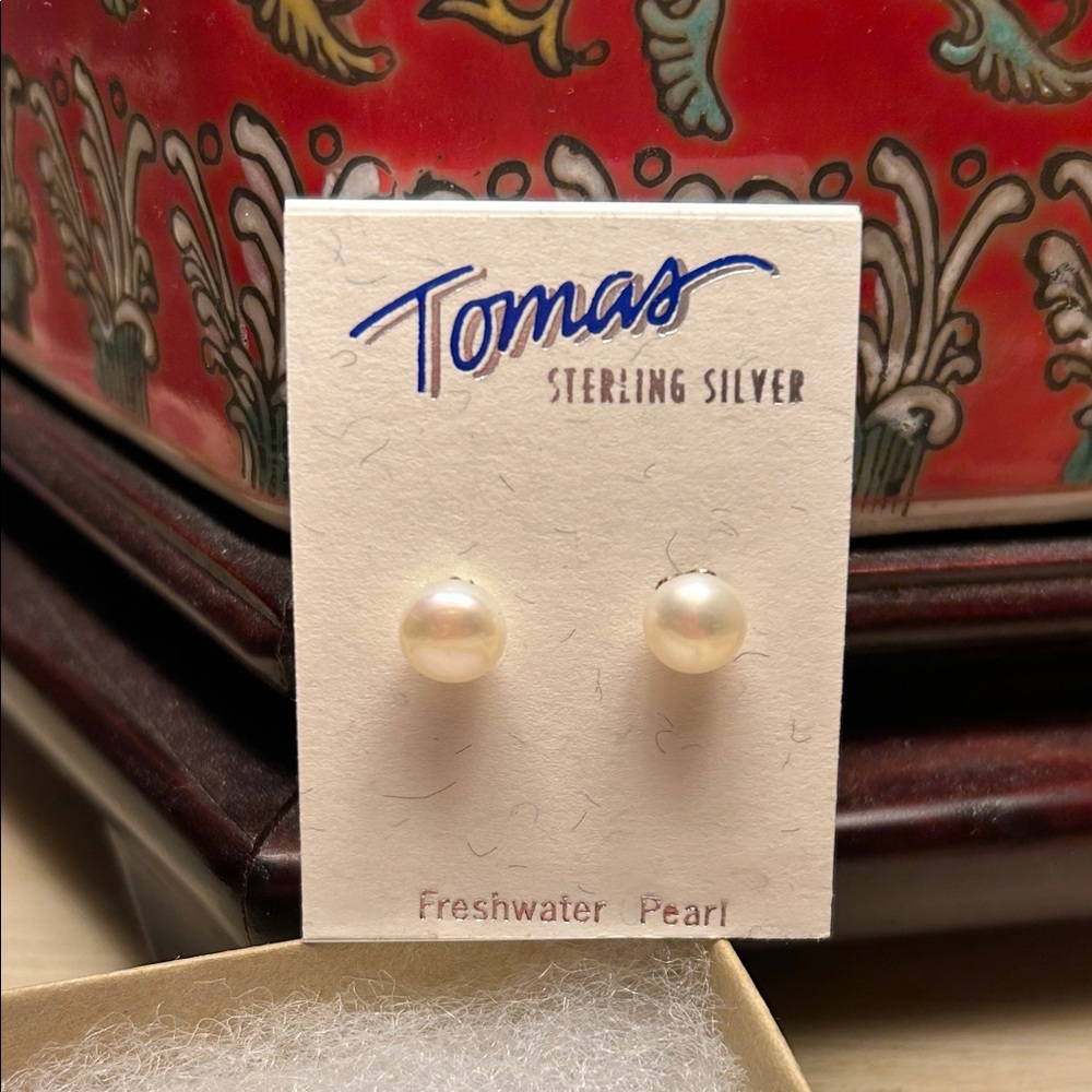 Sterling Silver Pearl Stud Earrings
